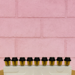 חנוכייה מבטון פולימרי טבעי