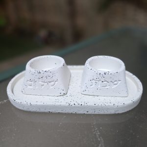 סט פמוטים + מגש עם חריטה שבת שלום מאבן ירושלמית