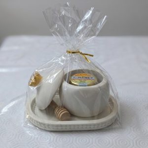 מגש + רימון עם צנצנת דבש + מקל לדבש